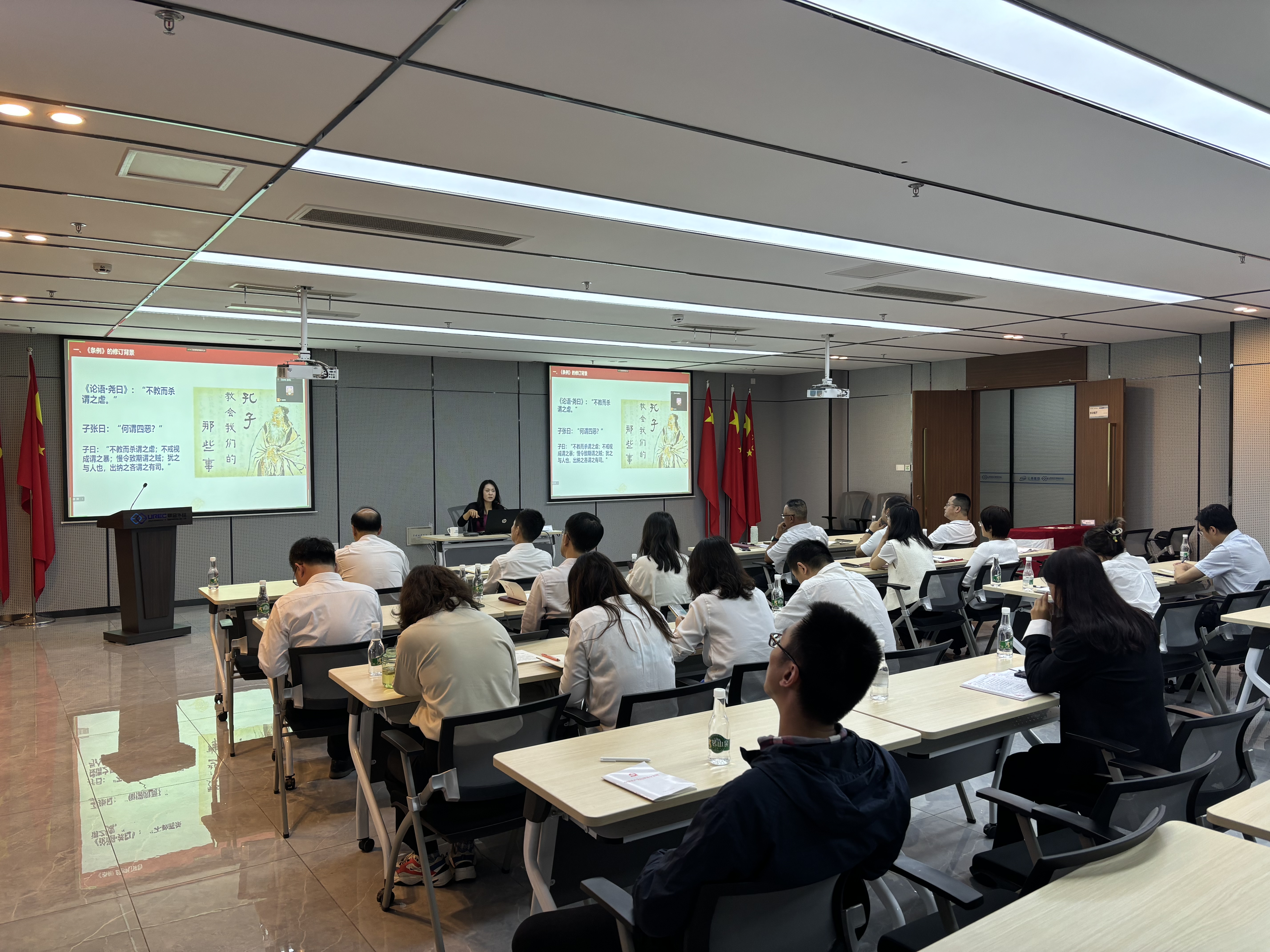 华人策略