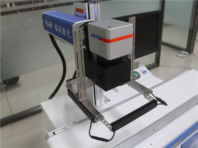 CCD视觉系统(摄像定位)7026am威尼斯官网(图2) CCD视觉系统(摄像定位)7026am威尼斯官网(图2)